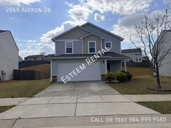 2669 Averon Dr, Fuquay Varina, NC 27526
