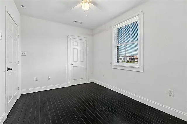1437 Gallier St — Photo 7