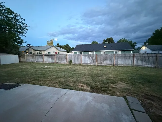 2553 W Sheryl St — Photo 5