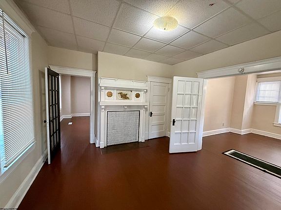 4th image of 455 Washington Ave