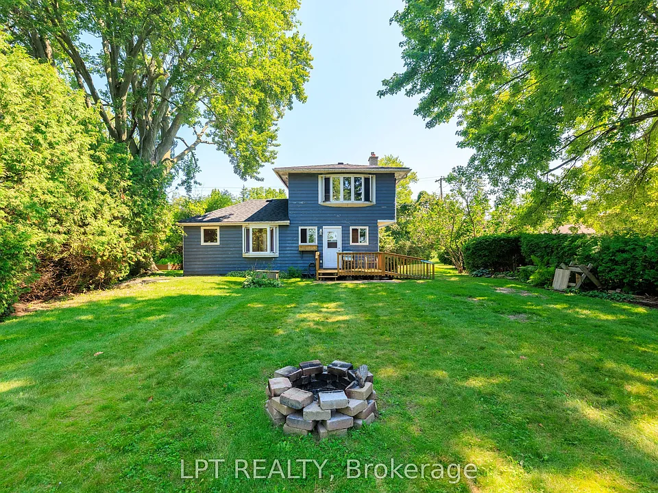 247 Hedge Rd