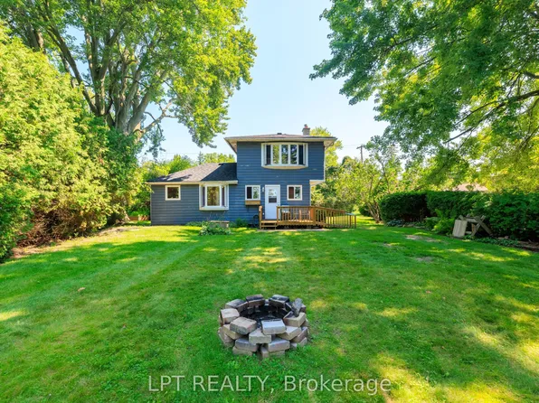247 Hedge Rd, Georgina, ON L0E 1R0