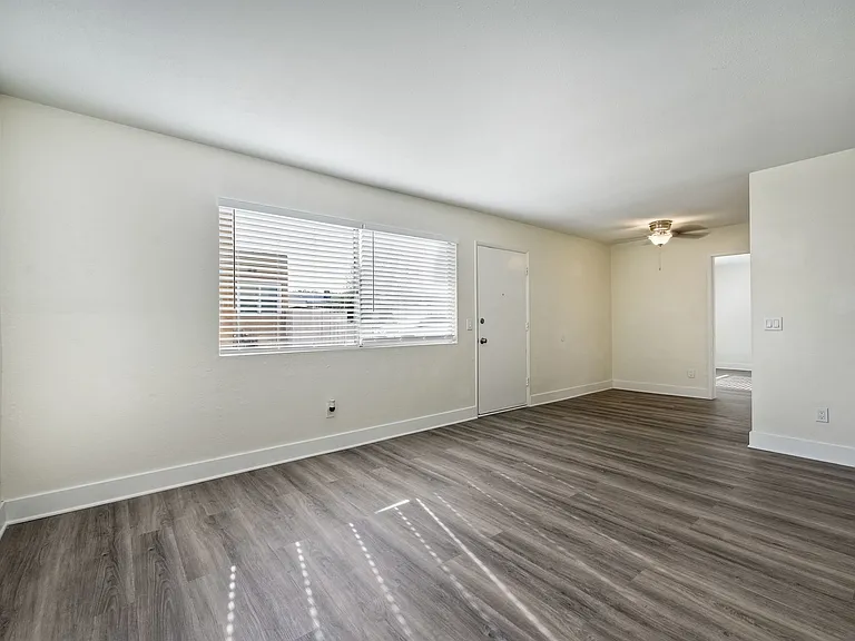 552 Van Houten Ave #A — Photo 7