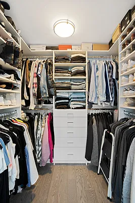 Sold by Compass | media 4