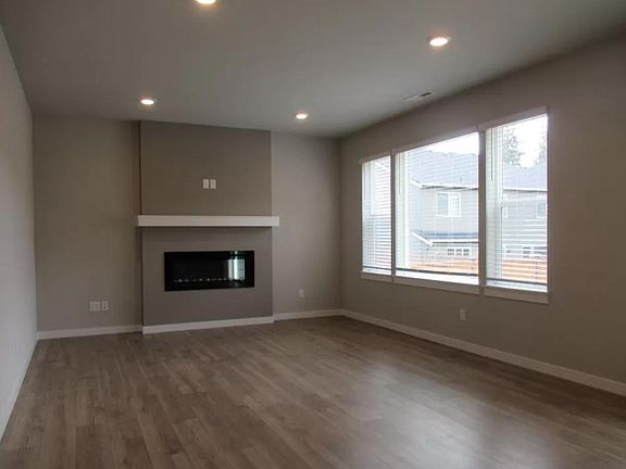 Family room with Fireplace
