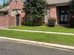 101 Eldridge Dr, Lafayette, LA 70508