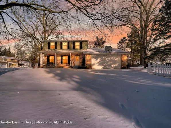 3344 Brisbane Dr, Lansing, MI 48911