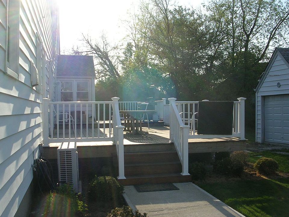 2nd image of 25 Little Falls Rd