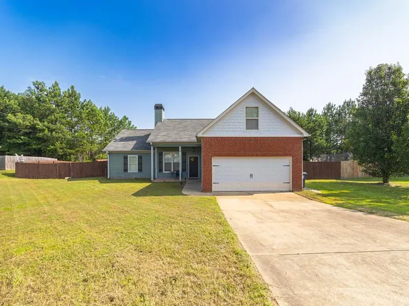 18 Balsa Dr, Phenix City, AL 36869