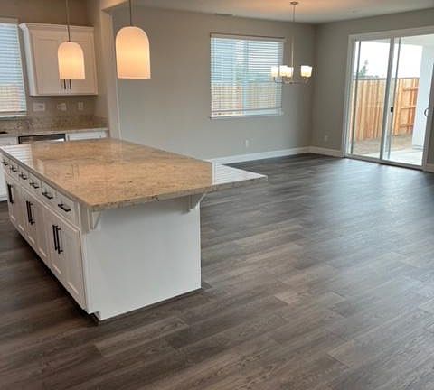 2nd image of 3064 Vaughn Way
