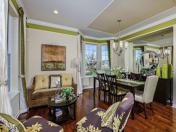 The open, modern layout of the Aberdeen offers a formal living and dining area just off the foyer.