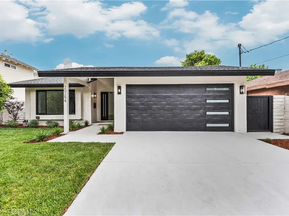 20254 Leadwell St, Winnetka, CA 91306
