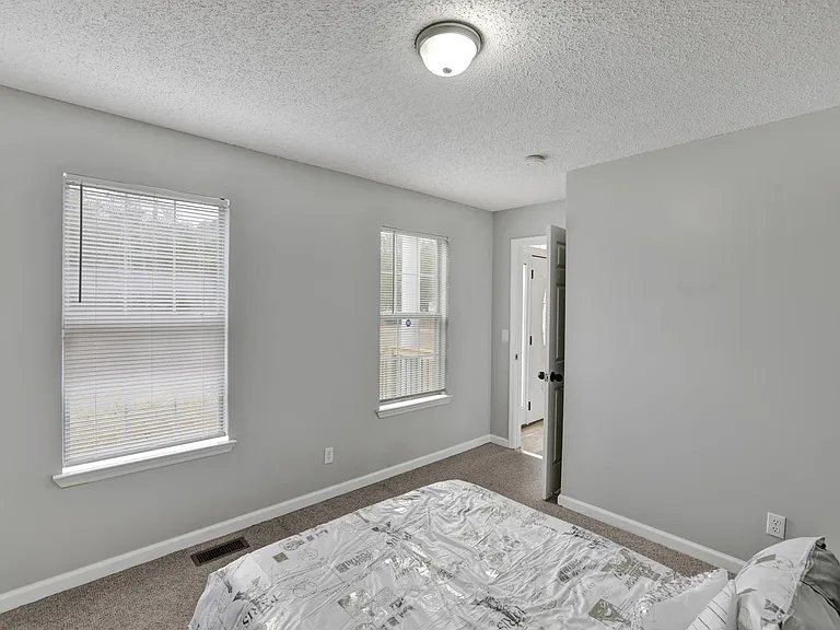 6105 County Road 11 #E — Photo 2