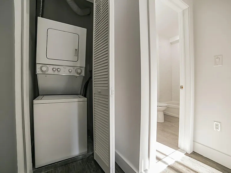 1432 Germantown Ave #3 — Photo 11