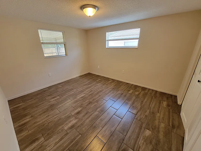 7229 Magnolia Valley Dr — Photo 6