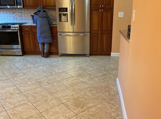1715 Paulding Ave #B, Bronx, NY 10462