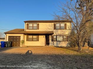 353 Dogwood Dr, Brick, NJ 08723