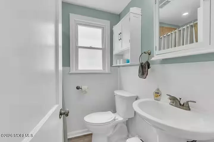 2 bed, 851 sqft, $1,550 — Photo 1