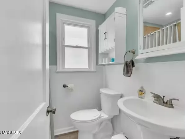 115 Dupont Ave, Seaside Heights, NJ