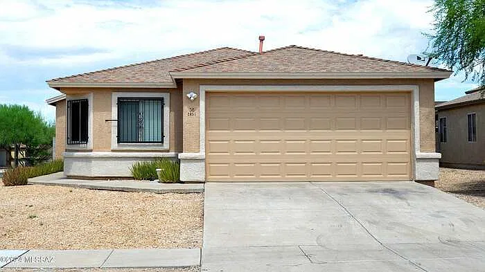 2851 E Paseo La Tierra Buena