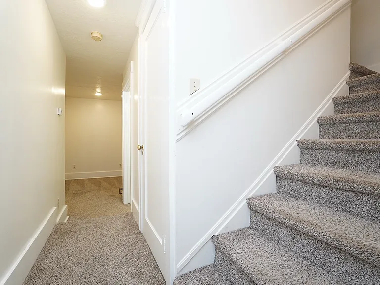 2389 W Boise Ave — Photo 28