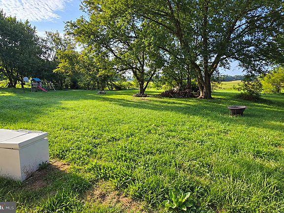 4th image of 18160 Johnson Rd