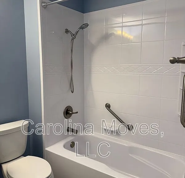 925 Cleveland St #231 — Photo 11