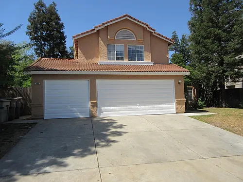 993 E Edgemont Dr Photo 1