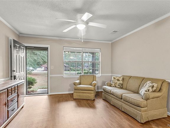4th image of 14287 White Oak Dr
