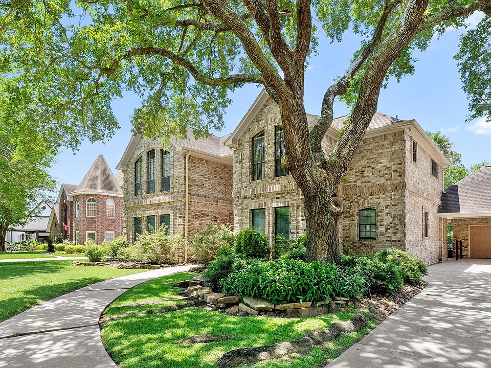 1st image of 7810 Magnolia Cove Ct