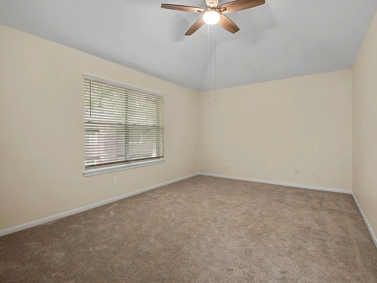 13 E Willowwood Ct — Photo 19