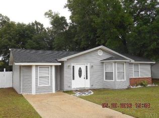 5770 Hickory St, Milton, FL 32570