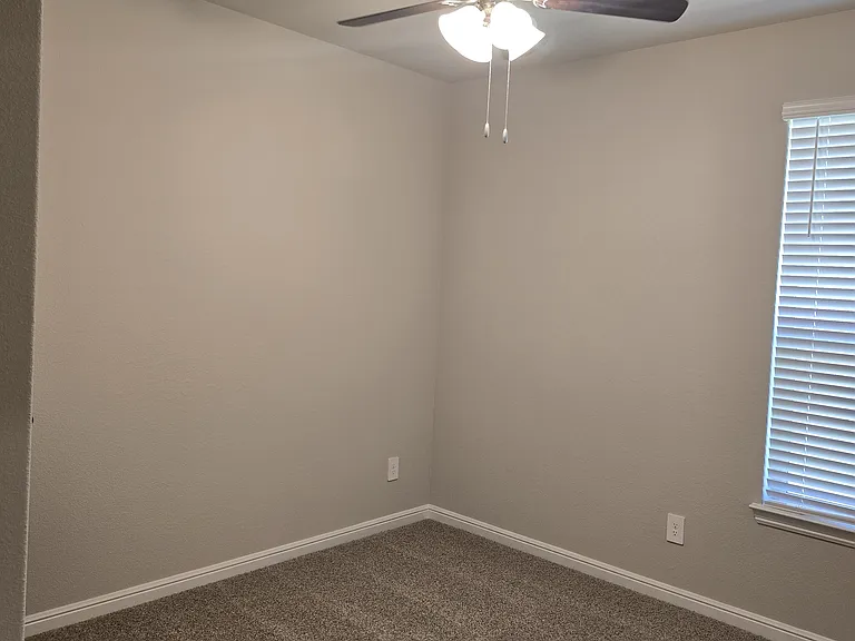 7709 Tuscarora Dr — Photo 10