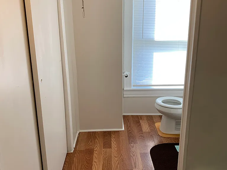 43 Linwood Ave — Photo 7