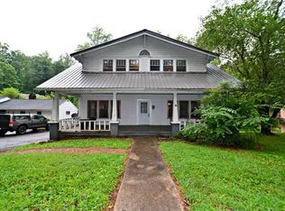 392 Savannah Dr, Sylva, NC 28779