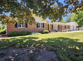 33 E Virginia St, Remington, IN