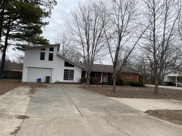 705 Reynolds Rd, Paragould, AR 72450