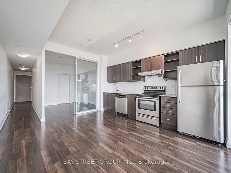 160 Vanderhoof Ave #1508 — Photo 19