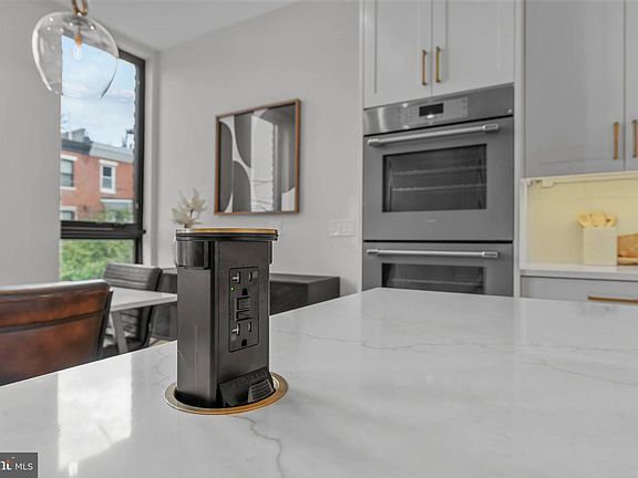 4th image of 1100 Webster St #5