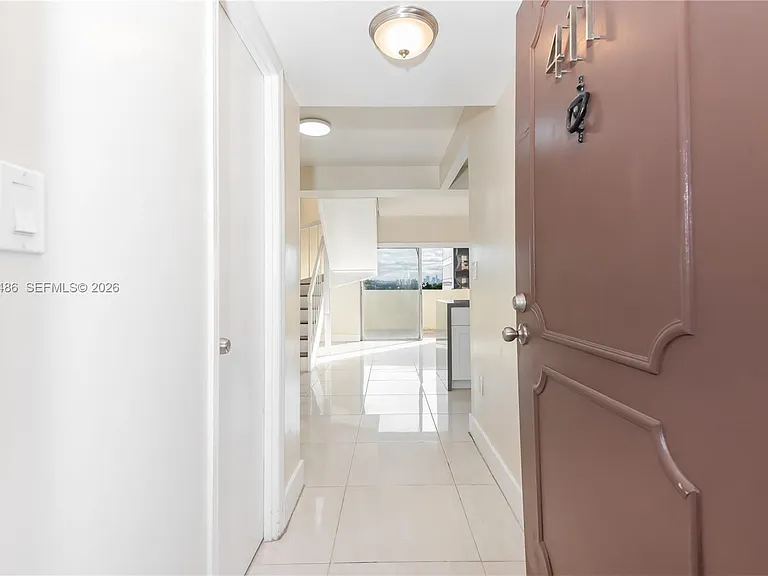 300 NW 42nd Ave #411 — Photo 2