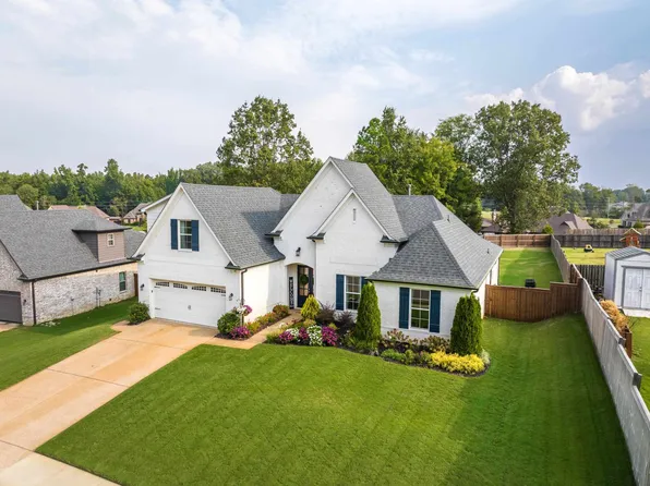 60 Laurel Glen Dr Lot 7, Oakland, TN 38060