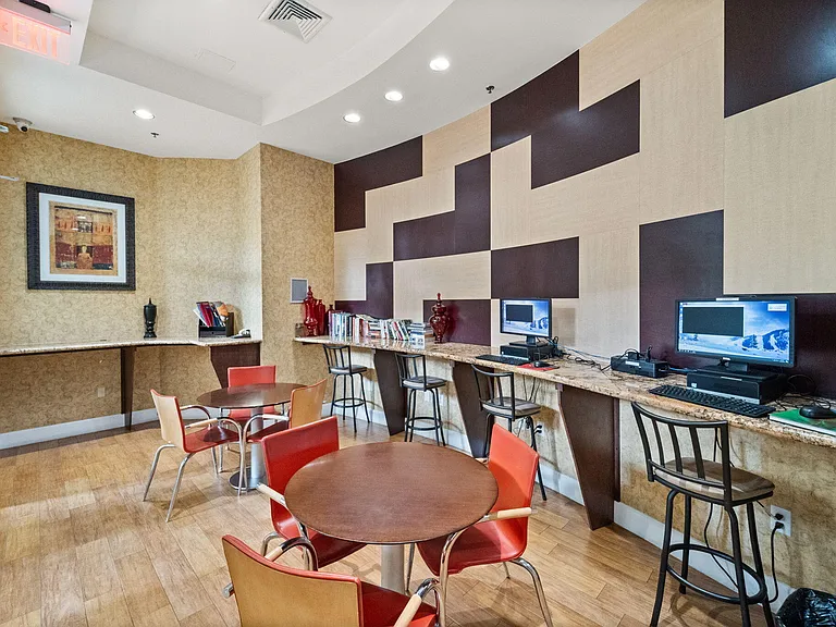 1830 Radius Dr #303 — Photo 32