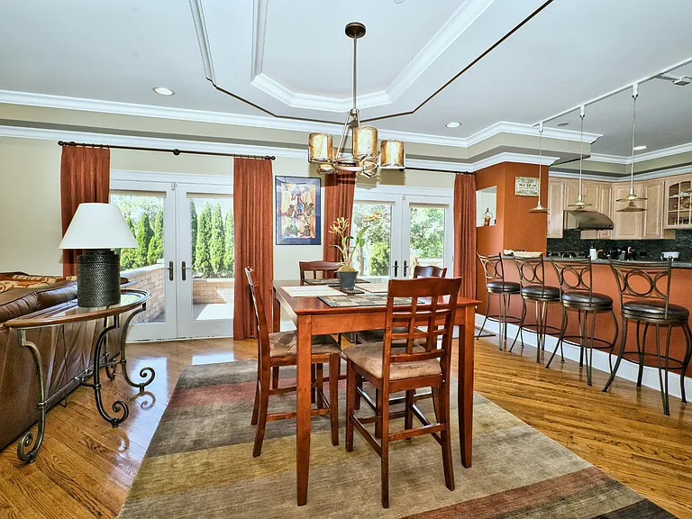 5044 Coyle Ave — Photo 25