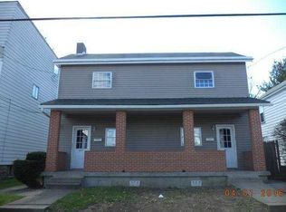 611-613 Hulton St, Carnegie, PA 15106