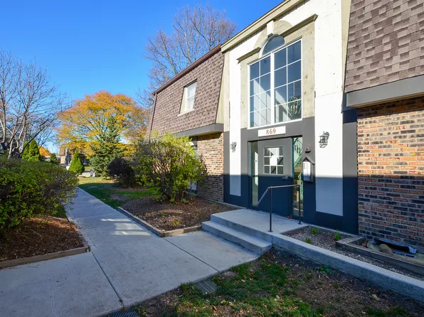 869 Trace Dr APT 104, Buffalo Grove, IL 60089