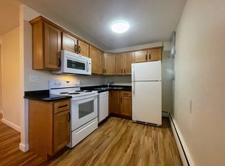 405 6th Ave SE #219, Minneapolis, MN 55414