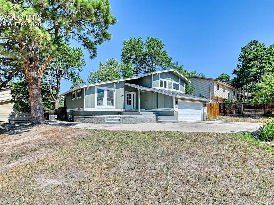 5550 Del Paz Dr