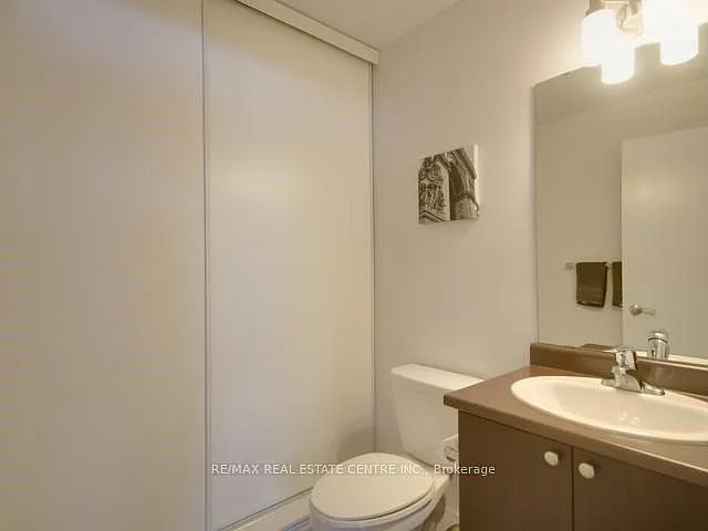 5 Richgrove Dr E #208 — Photo 9