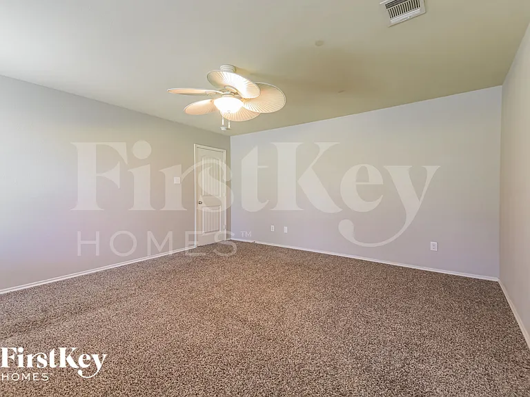 1413 Waco Turner — Photo 9