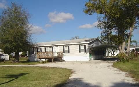 1st image of 1424 SE Peach Dr